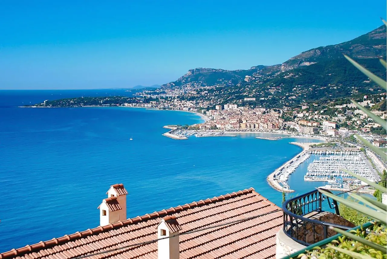 Amazing Sea Views Over The Riviera location