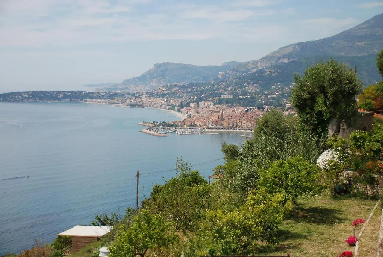 Amazing Sea Views Over The Riviera Grimaldi  Grimaldi (Liguria)