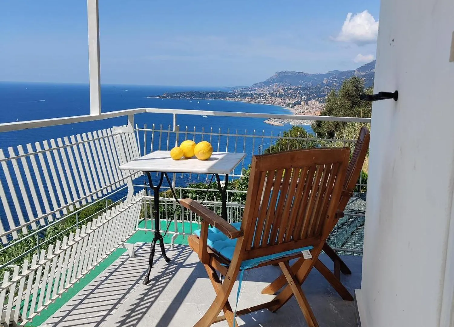 Amazing Sea Views Over The Riviera Grimaldi